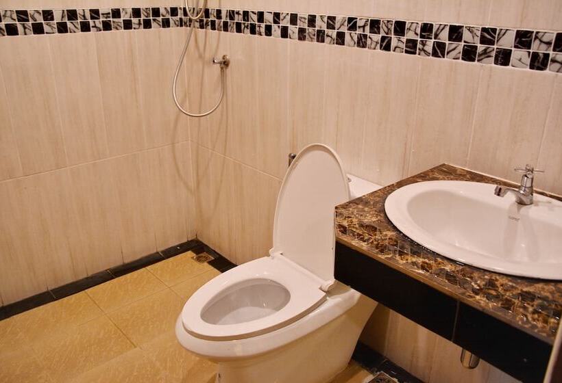 Номер Deluxe, Taj Place Residency