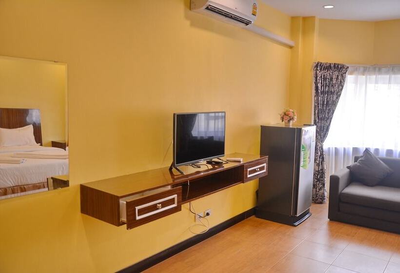 غرفة ديلوكس, Taj Place Residency