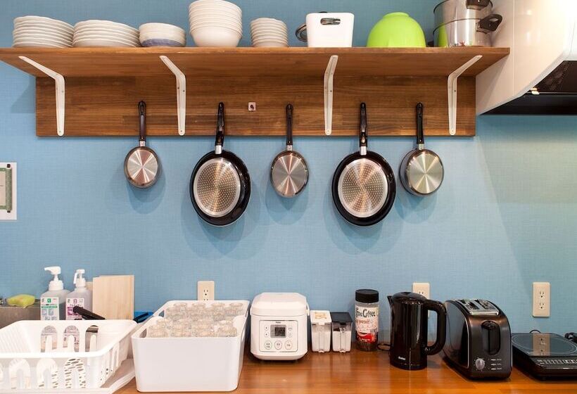 共用房间的床, Osaka Guesthouse Hive   Hostel