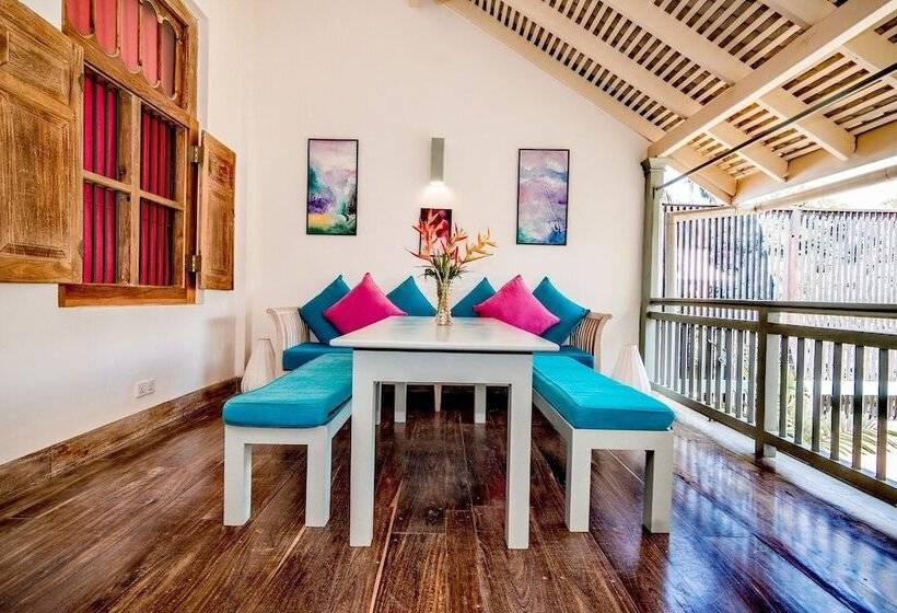 デラックスルーム, Small House Boutique Guest House