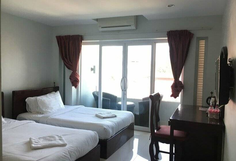 발코니 디럭스 룸, Richly Boutique Hotel & Hostel