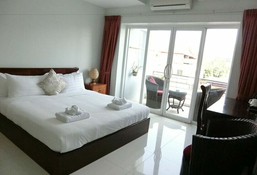 발코니 디럭스 룸, Richly Boutique Hotel & Hostel