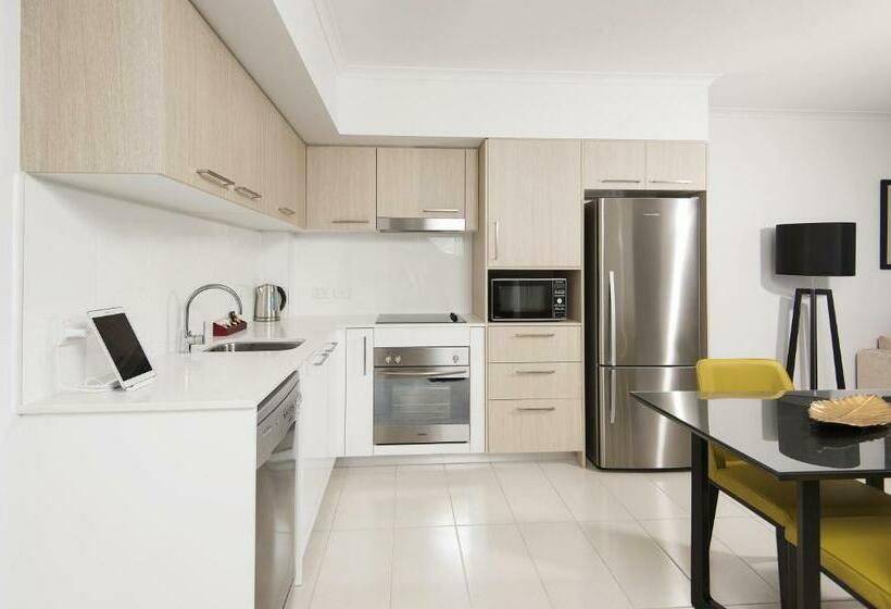 آپارتمان 1 خوابه, Riviera Mackay