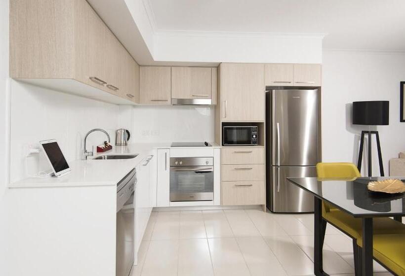 2 Bedrooms Apartment River View, Riviera Mackay