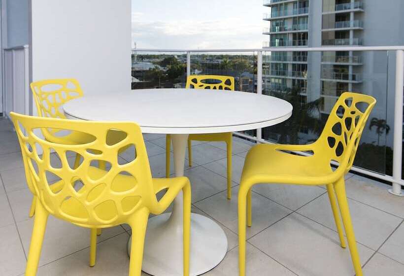 آپارتمان 1 خوابه, Riviera Mackay