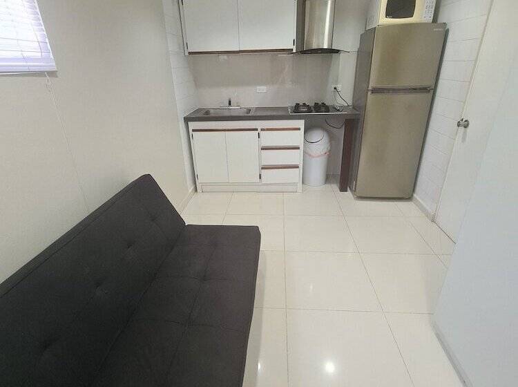 استودیوی لوکس, Bubali Villa & Apartments