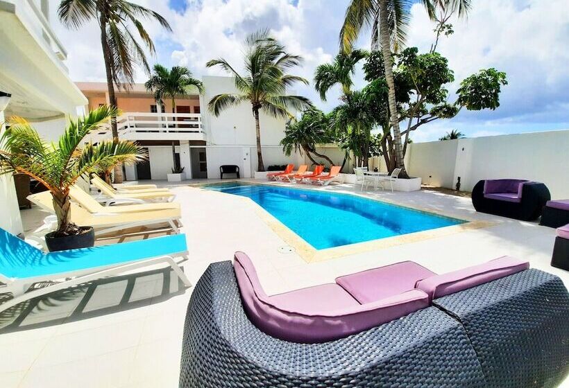 استودیوی لوکس, Bubali Villa & Apartments