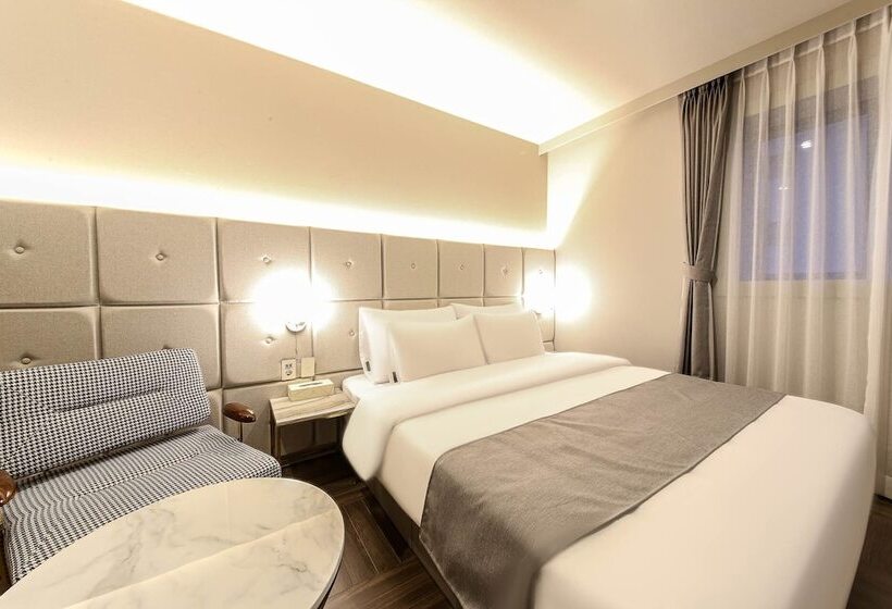 豪华房间, Denbasta Premium Hotel Bumil