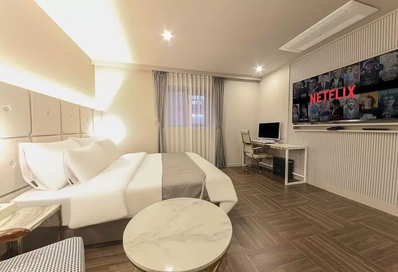 デラックスルーム, Denbasta Premium Hotel Bumil