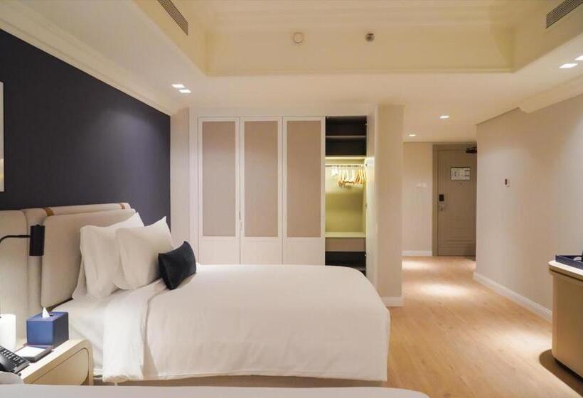 استودیوی پریمیوم, Andalus Al Seef Resort & Spa