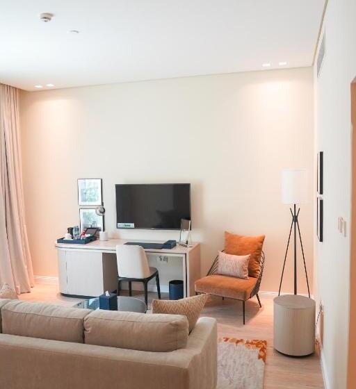 سوییت لوکس, Andalus Al Seef Resort & Spa