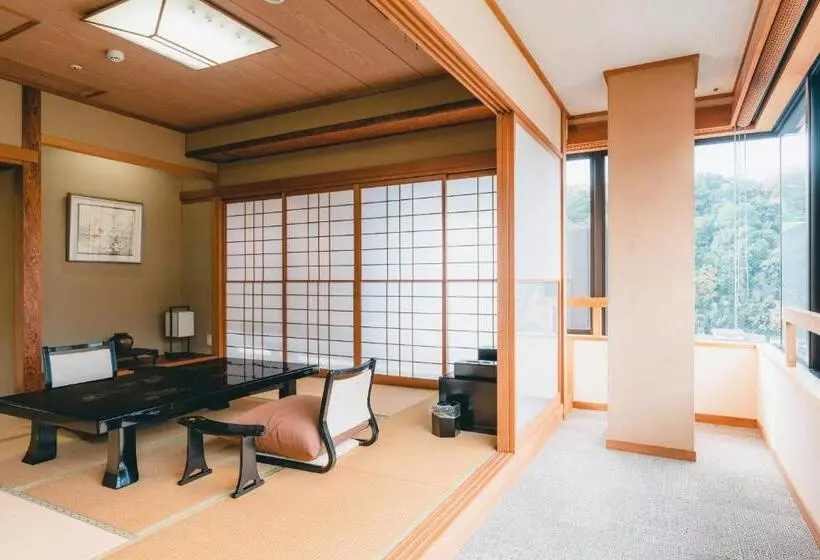 Standard-huone, Gyokusen