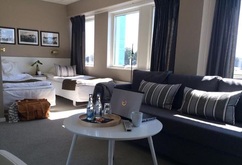 家庭套房, L Garvaren