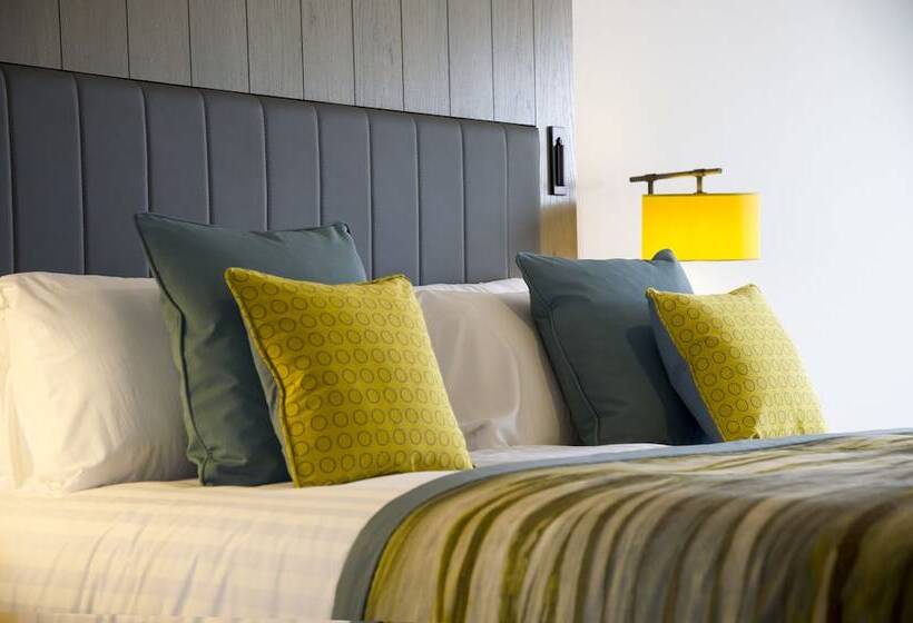 חדר דלוקס צדדי נוף לים, The Waterside