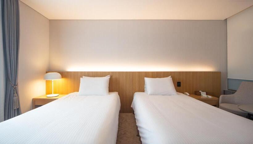 스탠다드 룸, Ulsan City