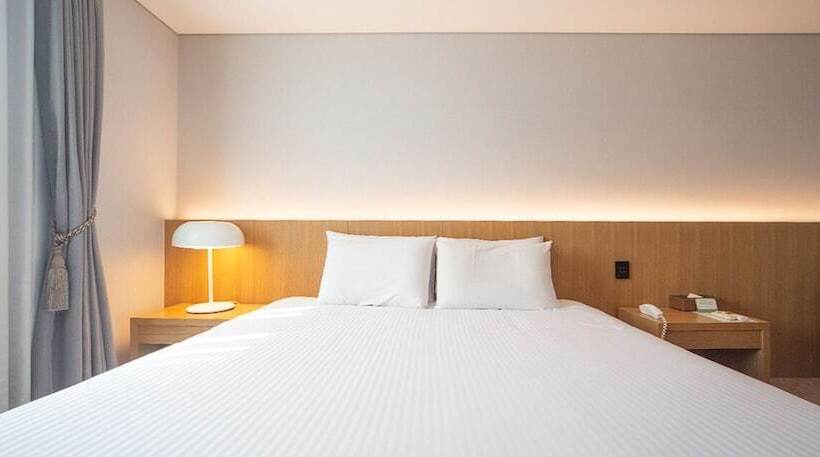 스탠다드 룸, Ulsan City