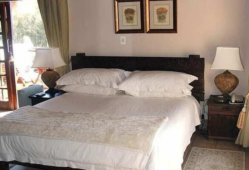 スタンダードルーム, Coral Tree Inn