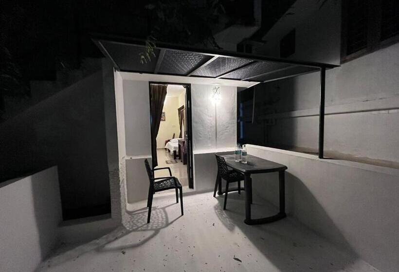 اتاق استاندارد سه تخته با چشم‌انداز باغ, Eden Garden Farm Stay