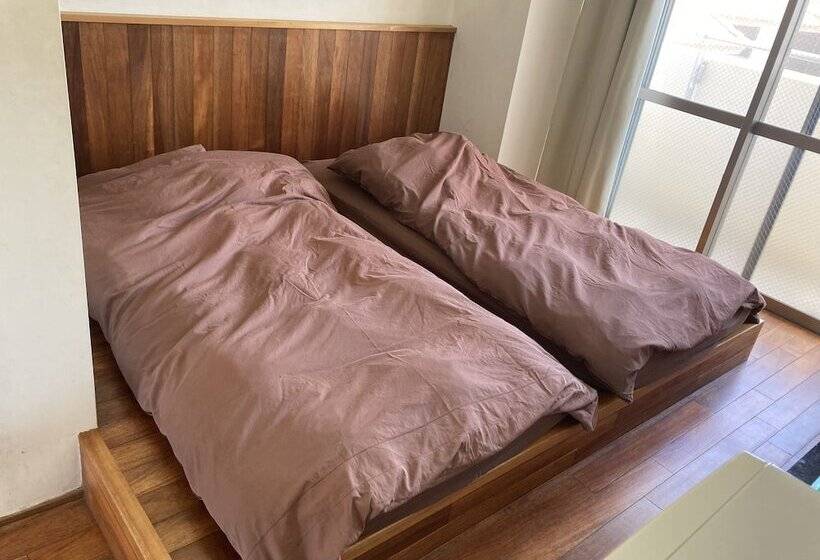 חדר סטנדרט, Robcondロブコンド