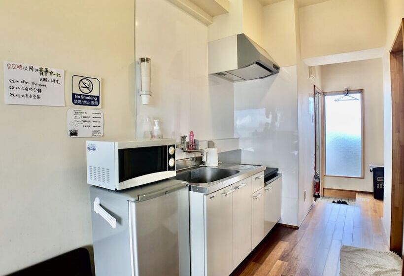 חדר סטנדרט, Robcondロブコンド