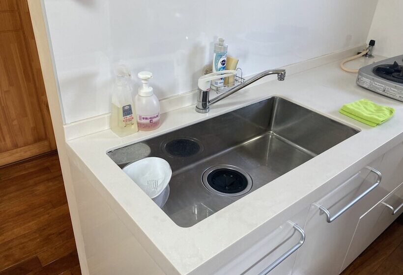 חדר משפתחתי סופריור, Robcondロブコンド