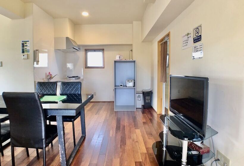 חדר משפחתי, Robcondロブコンド