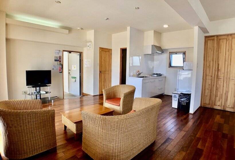 חדר משפחתי, Robcondロブコンド