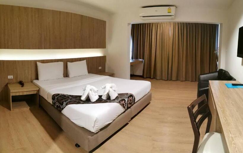 اتاق لوکس, Sea Paradise Hotel Sattahip