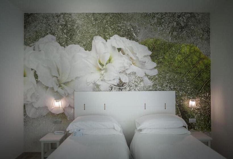 חדר סטנדרט נוף לגינה, Arli Hotel Hideaway Punta Ala   Adults Only