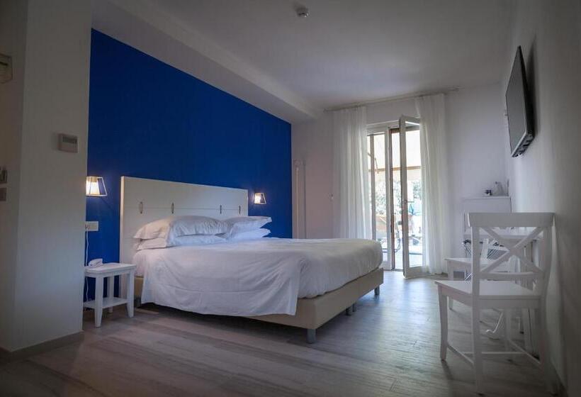 חדר סופריור עם טרסה, Arli Hotel Hideaway Punta Ala   Adults Only