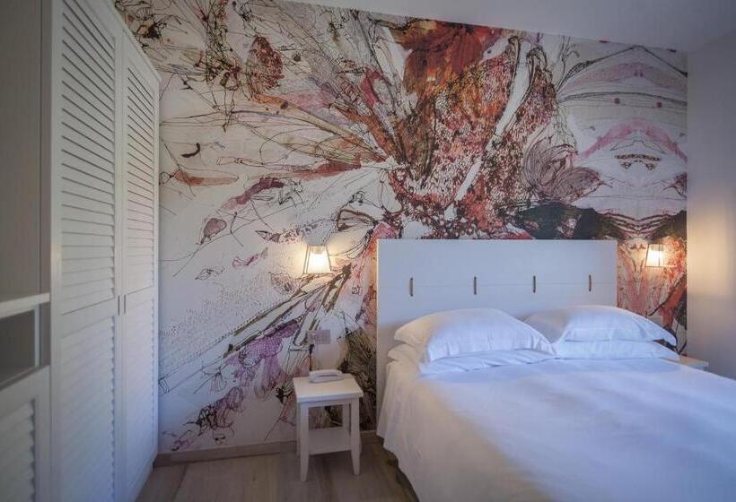 חדר סטנדרט נוף לגינה, Arli Hotel Hideaway Punta Ala   Adults Only