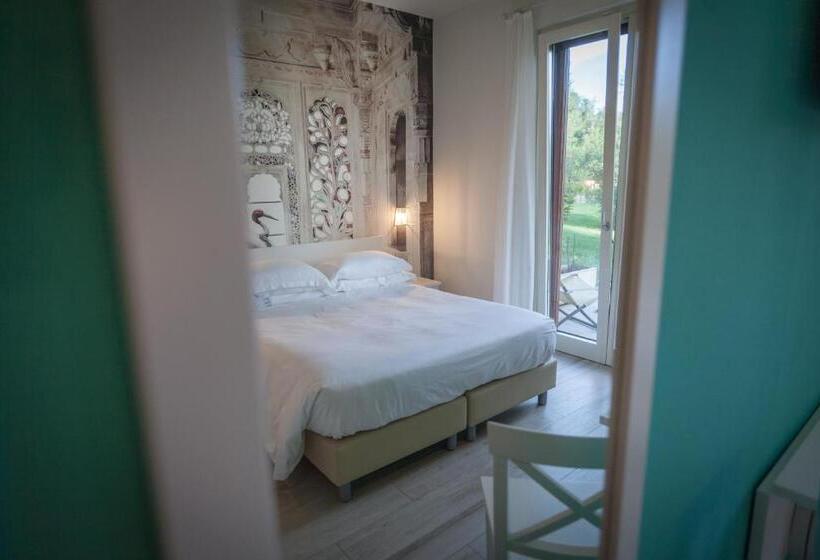 חדר סטנדרט נוף לגינה, Arli Hotel Hideaway Punta Ala   Adults Only