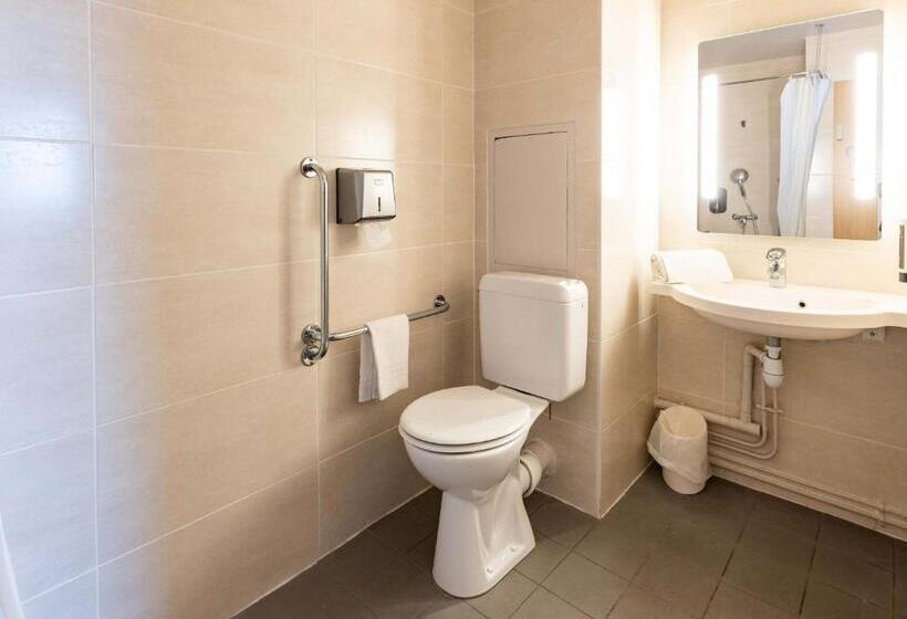 Номер Стандарт Адаптированный для Инвалидов, B&b Hotel Rennes Nord St Grégoire
