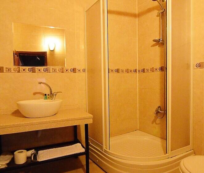 غرفة إقتصادية, Gedik Cave