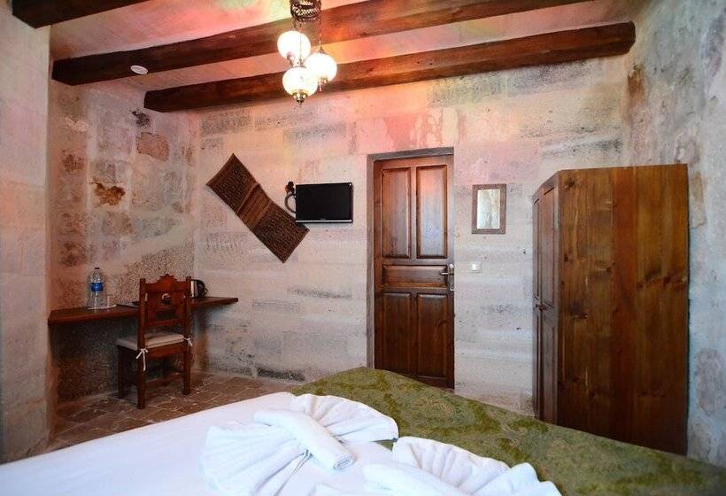 غرفة إقتصادية, Gedik Cave