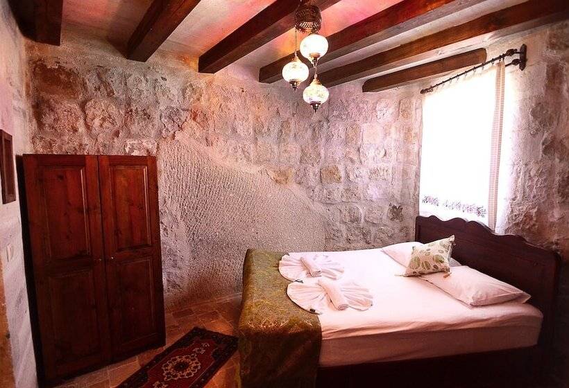 غرفة إقتصادية, Gedik Cave