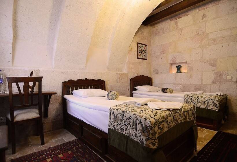 غرفة إقتصادية, Gedik Cave