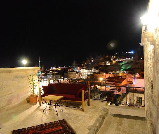 غرفة ديلوكس ثلاثية, Gedik Cave