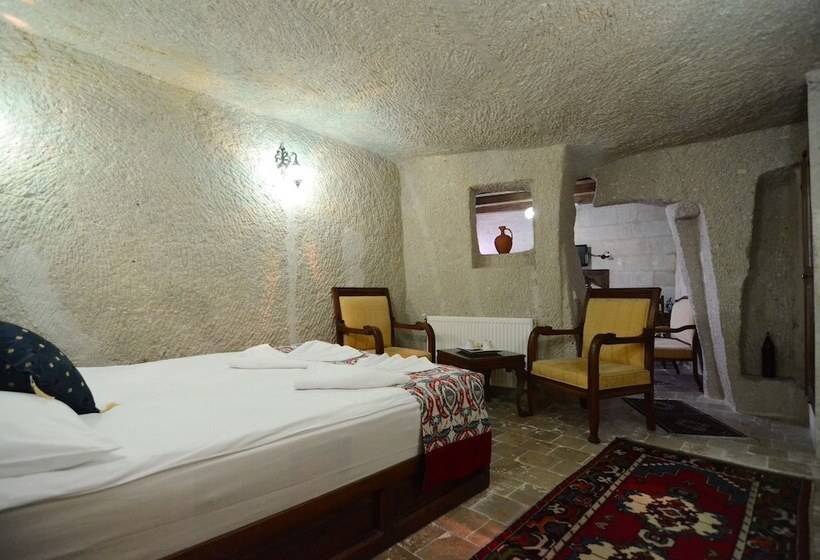 غرفة ديلوكس ثلاثية, Gedik Cave