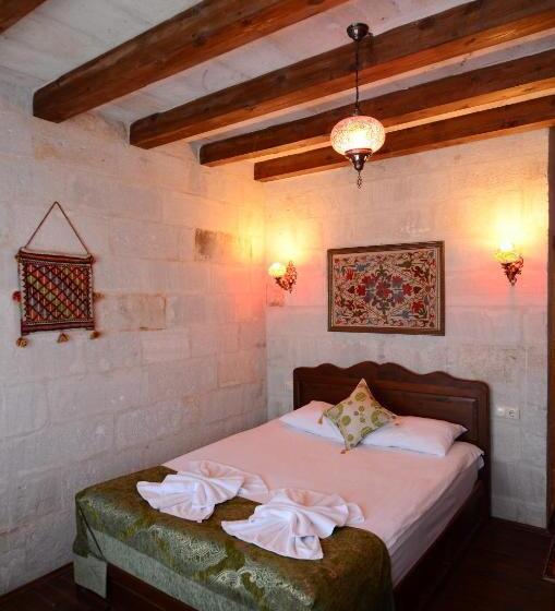 غرفة ديلوكس, Gedik Cave