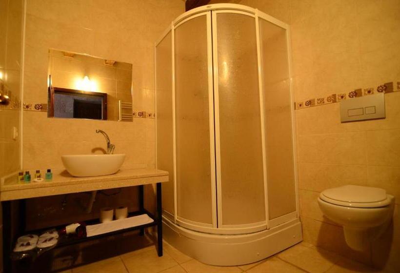 غرفة ديلوكس, Gedik Cave