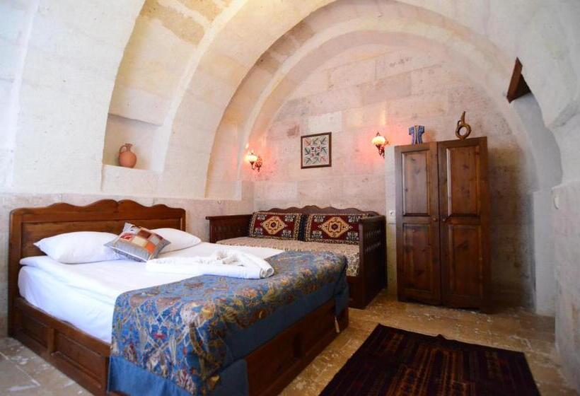 غرفة ديلوكس, Gedik Cave