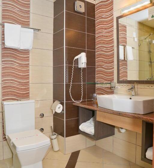 اتاق استاندارد, Hill