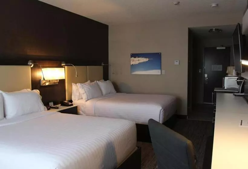 身障者適用スタンダードルーム, Holiday Inn Express & Suites Cold Lake, An Ihg