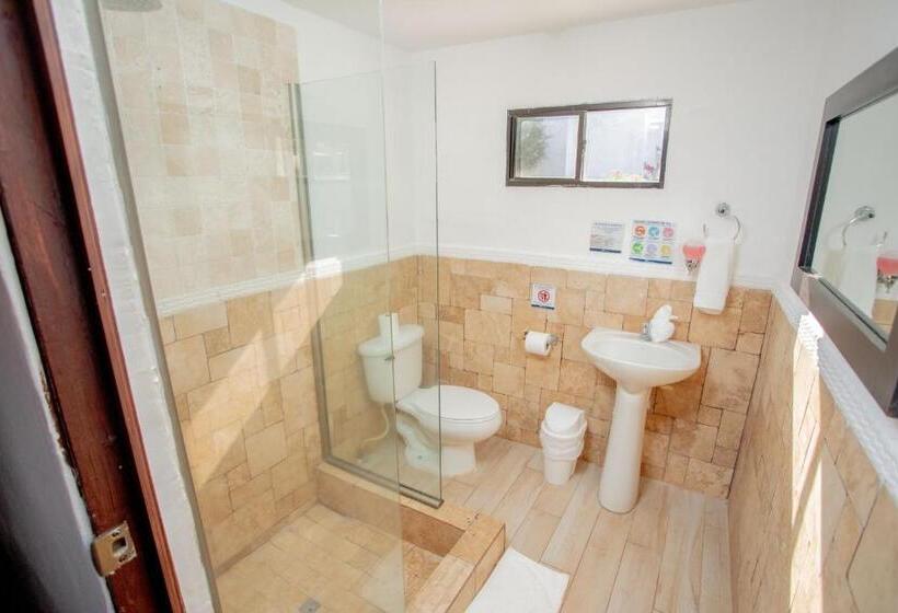 ویلای استاندارد با چشمانداز باغ, Los Farallones