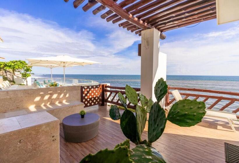 سوییت با چشمانداز دریا, Los Farallones