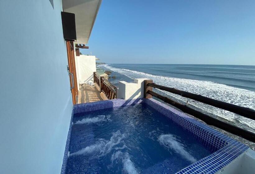 سوییت با چشمانداز دریا, Los Farallones