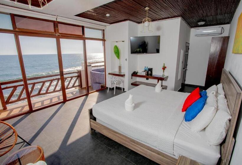 سوییت با چشمانداز دریا, Los Farallones