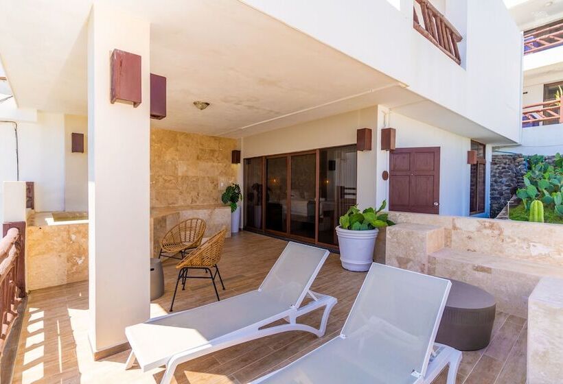 سوییت با چشمانداز دریا, Los Farallones