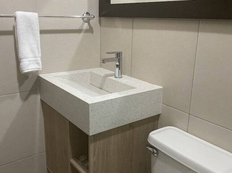 اتاق استاندارد, Los Farallones